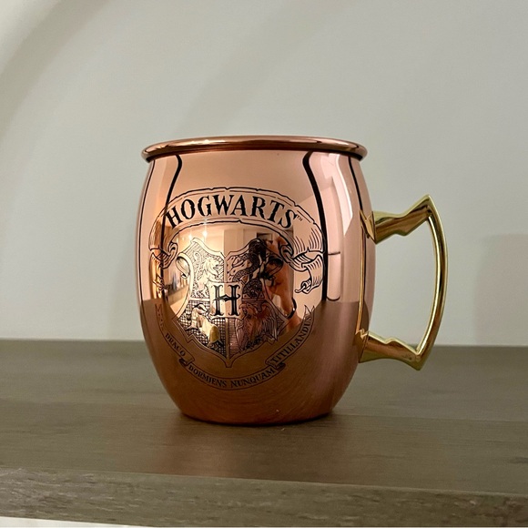 Charmed Aroma Harry Potter Hogwarts Copper Mug Candle (No Jewelry, No Box) - Picture 2 of 3